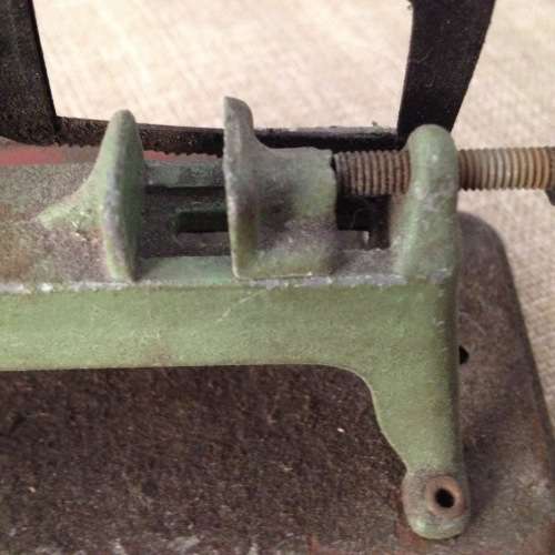 WILESCO STEAM DRIVEN HACKSAW (Reduced)